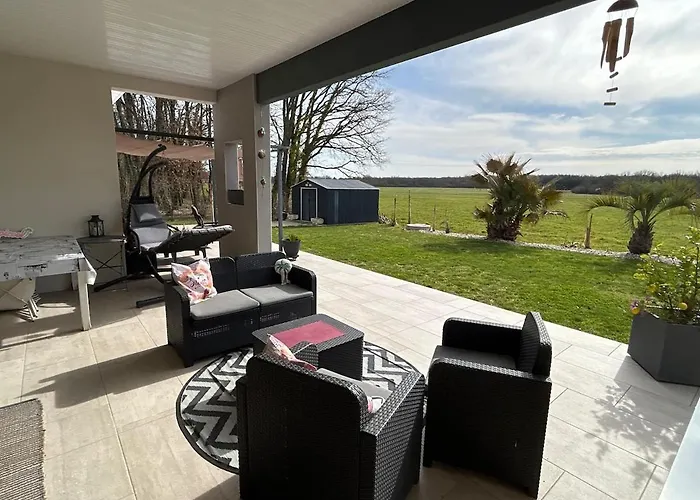 Maison Moderne Au Calme Proche Montauban Toulouse 别墅