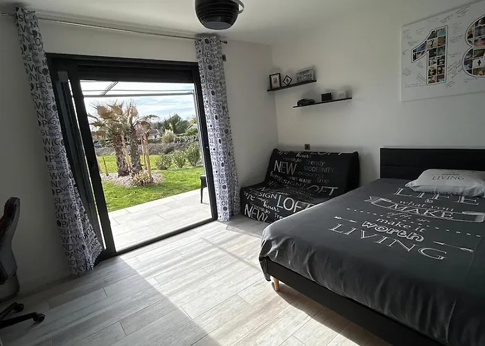 Maison Moderne Au Calme Proche Montauban Toulouse 别墅 *